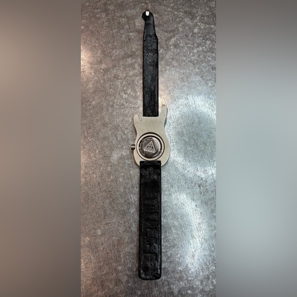 Vintage Unique Collectable Working Guitar-Shaped Watch Same Day Shipping - Picture 10 of 15
